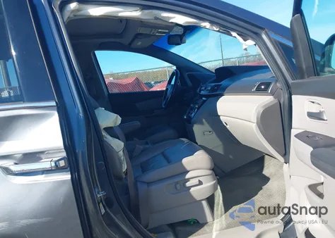 2012 Honda Odyssey Touring/Touring Elite from USA, damaged, VIN 5FNRL5H96CB103962